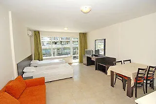 Menada Forum Apartment *